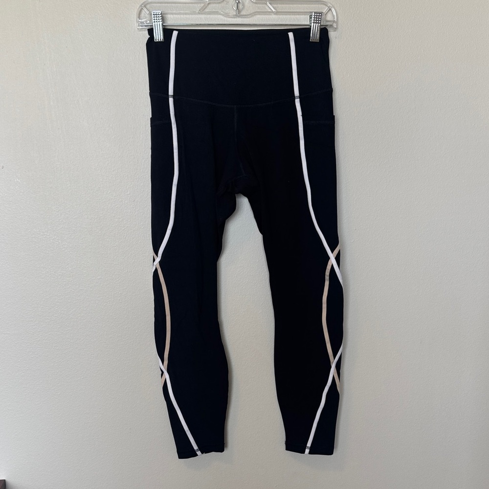 Members Mark Everyday Fashion Leggings Black with White and Cream Design
